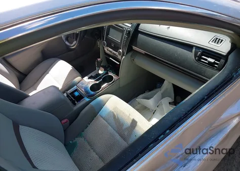 2013 Toyota Camry Xle z USA, uszkodzony, nr VIN 4T4BF1FK5DR279001